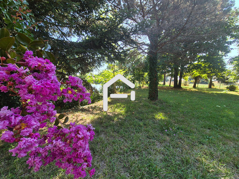 Maison de maîtres - 299 m² - 7 pièces