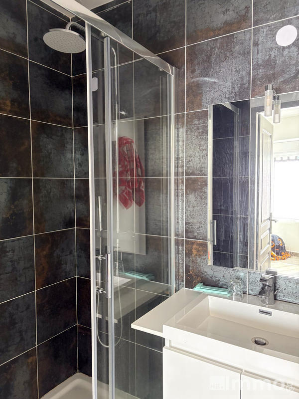 Maison - 176 m² - 6 pièces