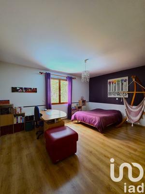 Maison - 156 m² - 6 pièces