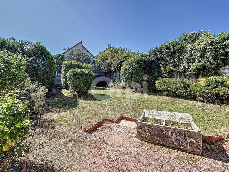 Maison - 85 m² - 5 pièces