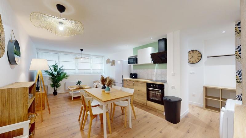 Appartement - 60 m² - 4 pièces