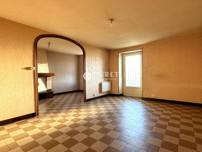 Maison ancienne - 87 m² - 4 pièces