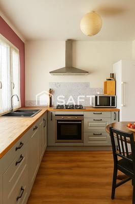 Maison de ville - 93 m² - 4 pièces