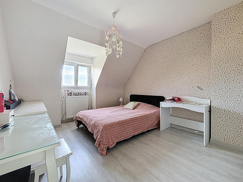 Maison - 136 m² - 6 pièces