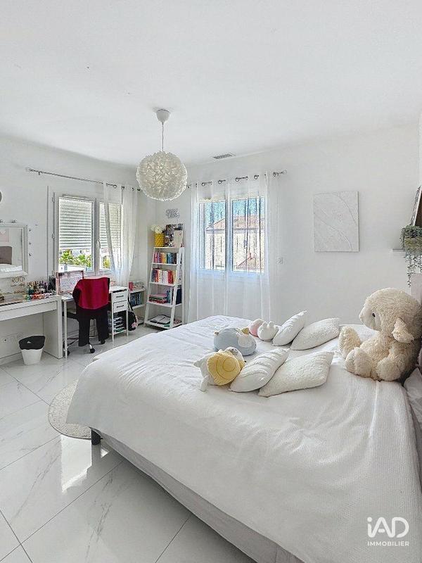 Maison - 140 m² - 4 pièces