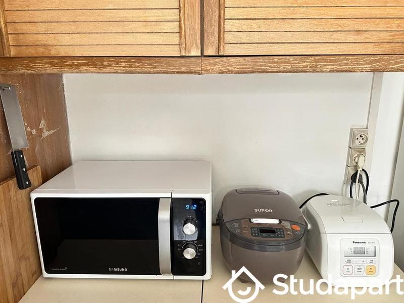 Chambre - 14 m² - 1 pièce