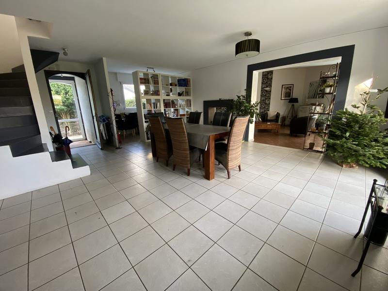 Maison - 134 m² - 6 pièces