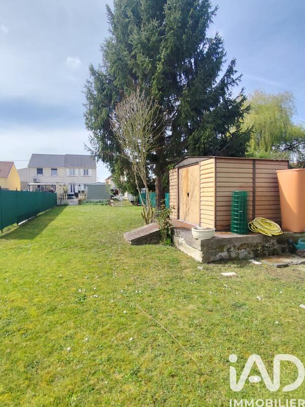 Maison - 80 m² - 5 pièces