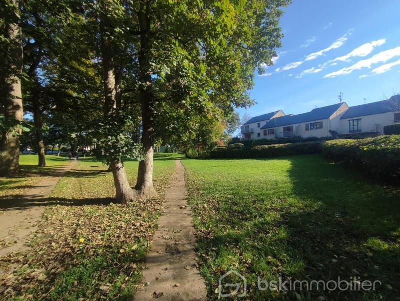 Maison traditionnelle - 120 m² - 6 pièces