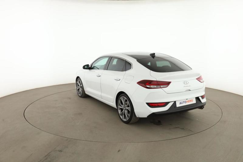 Hyundai i30 Fastback 1.4 t-GDi Executive Dct-7 140 ch