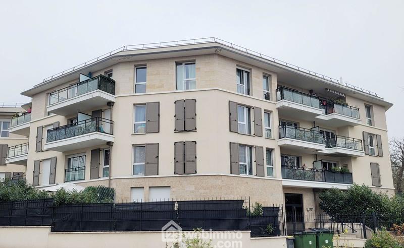 Appartement - 82 m² - 4 pièces