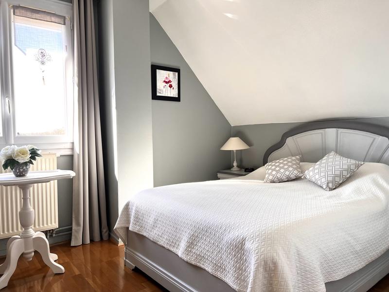 Maison - 99 m² - 5 pièces