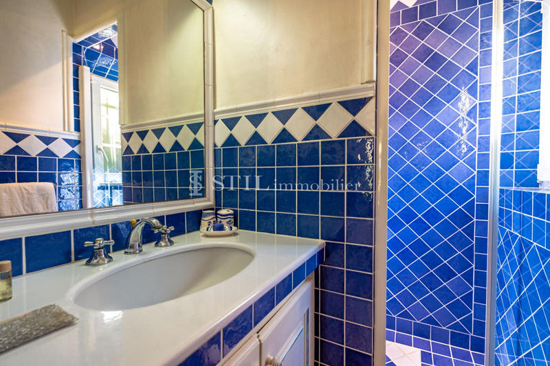 Villa - 203 m² - 7 pièces