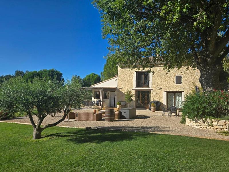 Demeure - 175 m² - 6 pièces