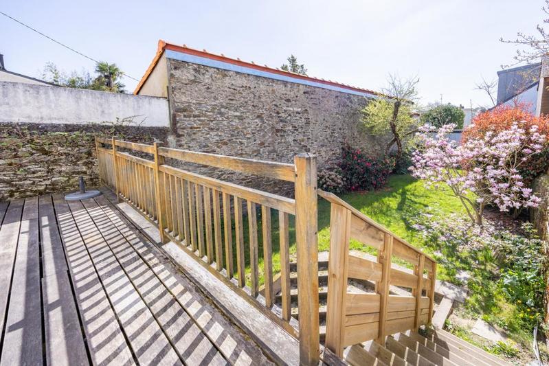 Maison - 163 m² - 8 pièces