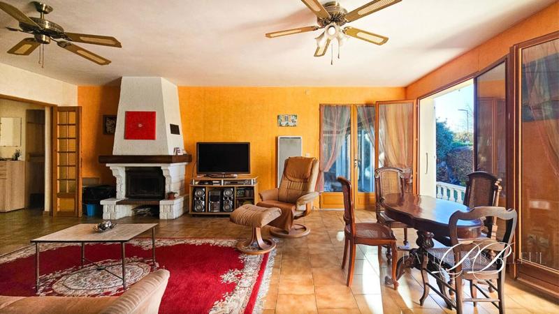 Maison - 110 m² - 4 pièces