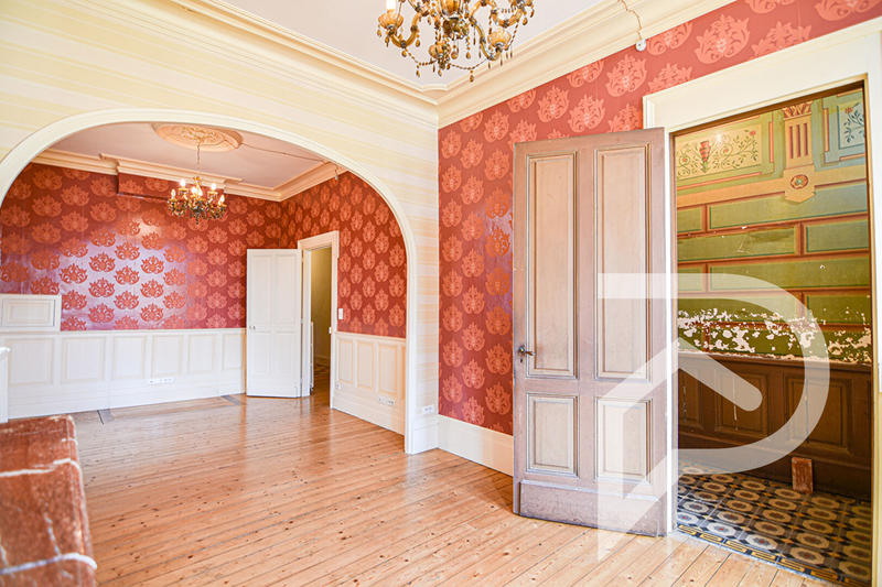 Maison - 150 m² - 5 pièces