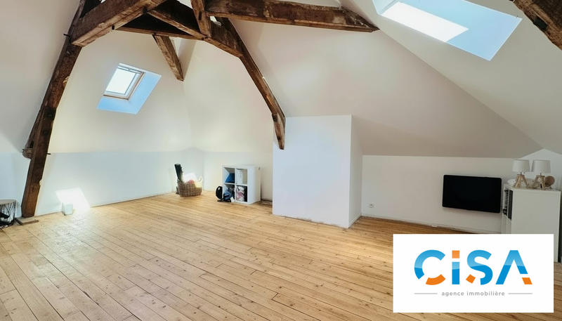 Maison - 144 m² - 6 pièces