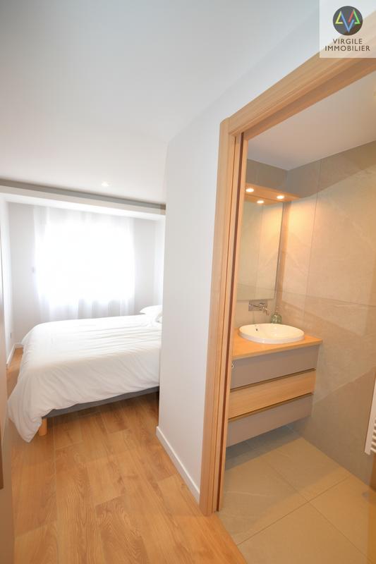 Villa - 183 m² - 7 pièces