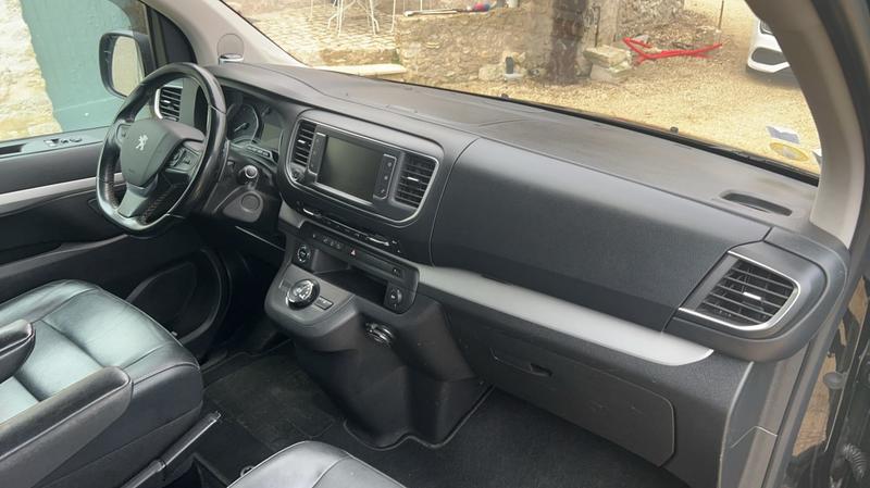 Peugeot Traveller Combi m Standard 2.0 BlueHDi 177 Eat8 Business Vip