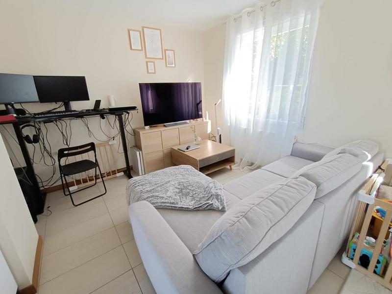 Maison traditionnelle - 82 m² - 4 pièces