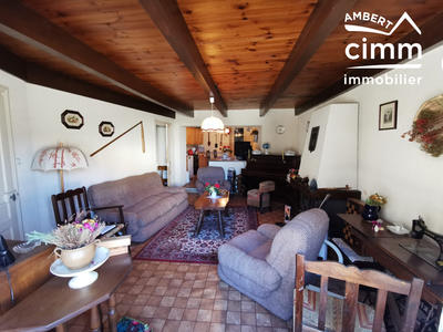 Maison - 76 m² - 4 pièces