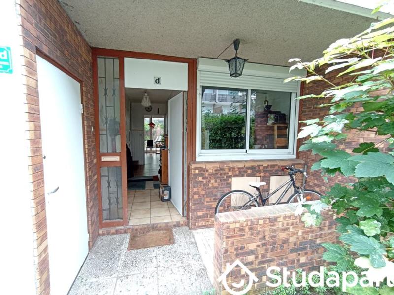 Chambre - 12 m² - 1 pièce