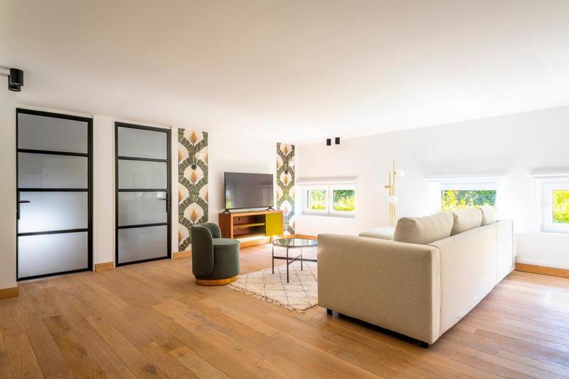 Bureau - 70 m² - 4 pièces