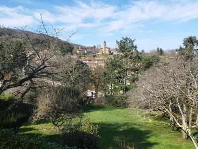 Terrain constructible - 703 m²