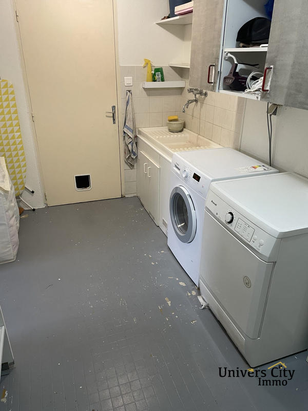 Maison - 101 m² - 6 pièces