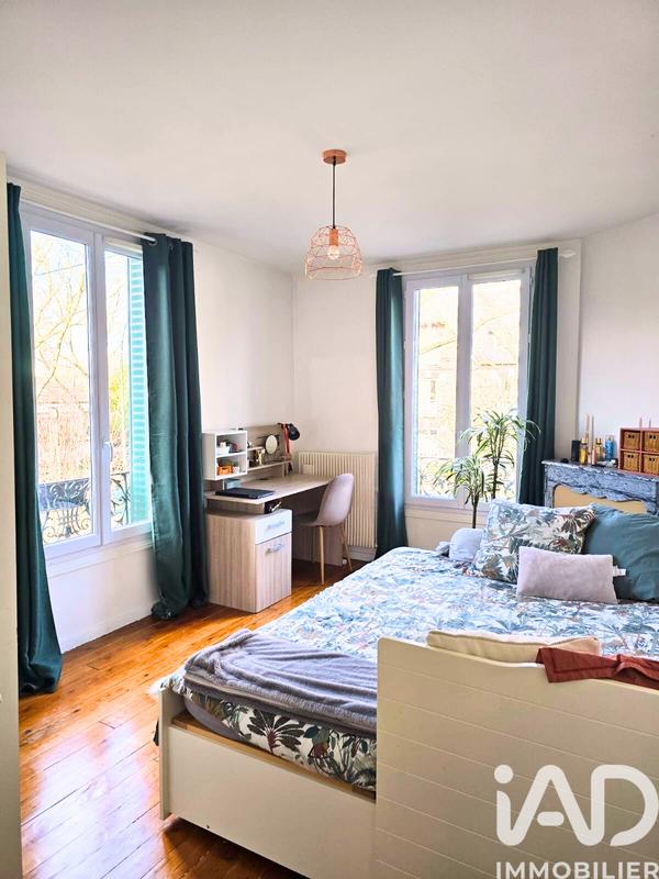 Maison - 90 m² - 5 pièces