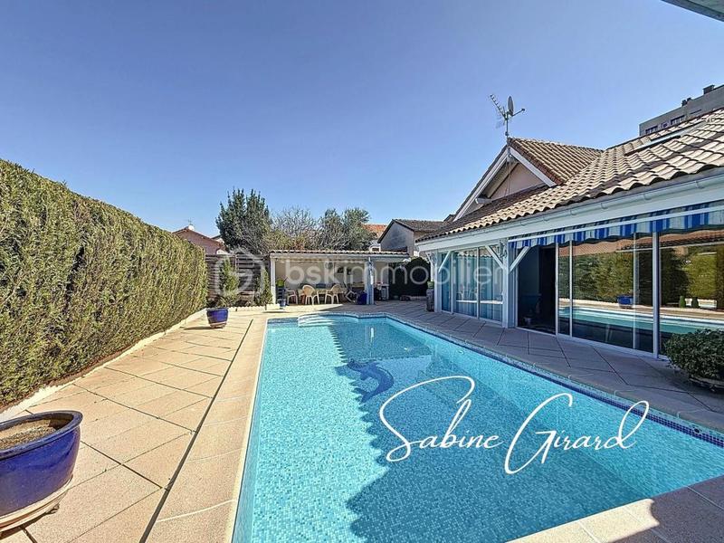 Maison - 101 m² - 3 pièces