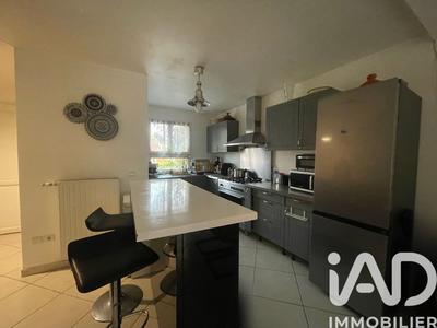 Maison - 83 m² - 4 pièces