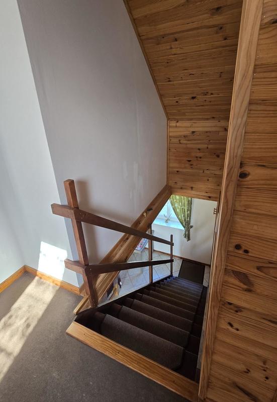 Maison traditionnelle - 217 m² - 8 pièces