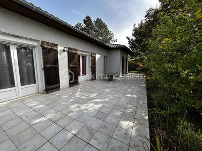 Maison - 103 m² - 4 pièces