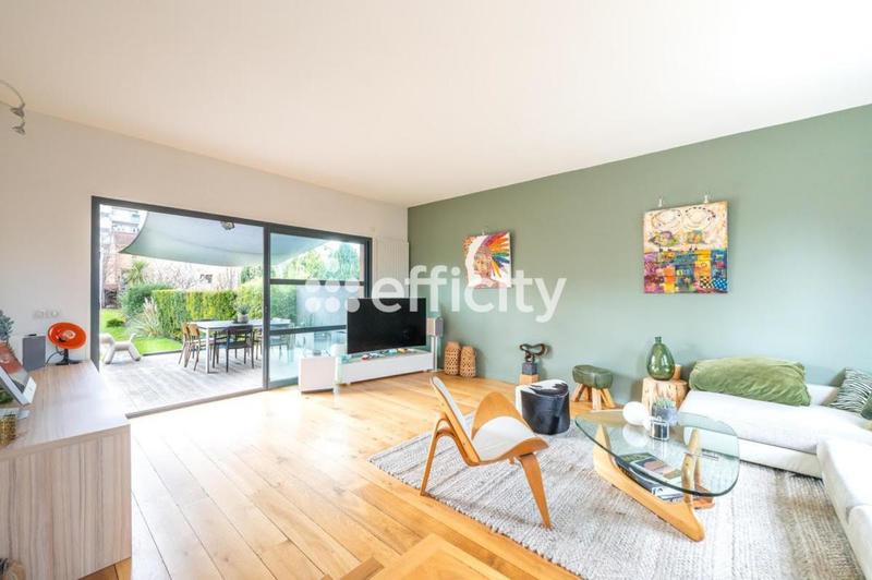 Maison - 175 m² - 7 pièces