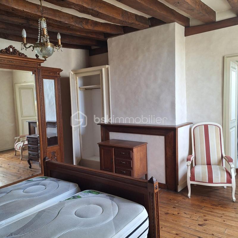 Maison en pierre - 182 m² - 8 pièces