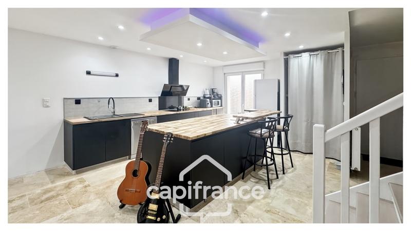 Maison - 88 m² - 4 pièces