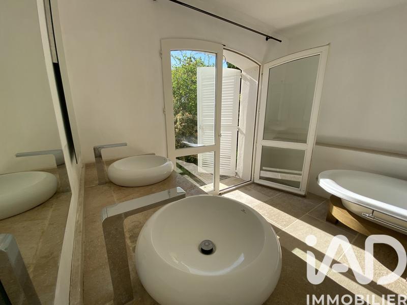 Maison de maîtres - 295 m² - 11 pièces