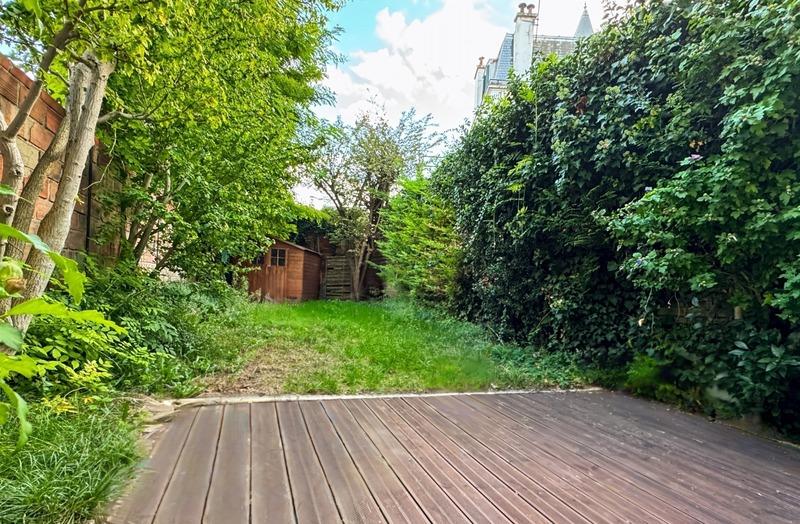 Maison - 137 m² - 7 pièces