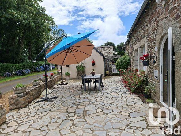 Maison de campagne - 220 m² - 9 pièces