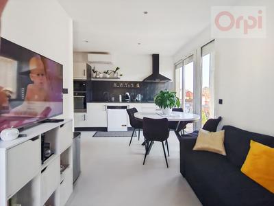 Appartement - 58 m² - 4 pièces