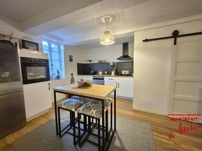 Maison - 138 m² - 5 pièces