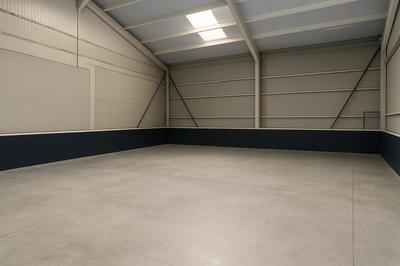 Entrepôt - 100 m² - 1 pièce