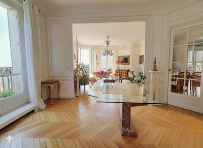 Appartement - 165 m² - 7 pièces