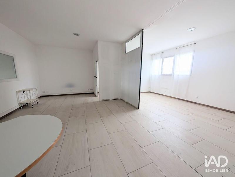 Local commercial - 555 m²