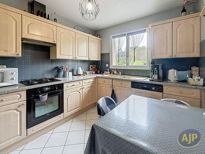 Maison - 129 m² - 5 pièces