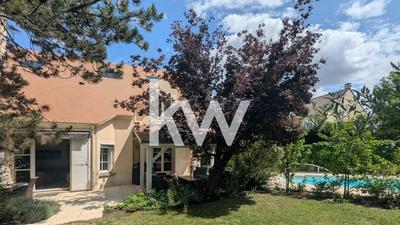 Maison - 184 m² - 6 pièces