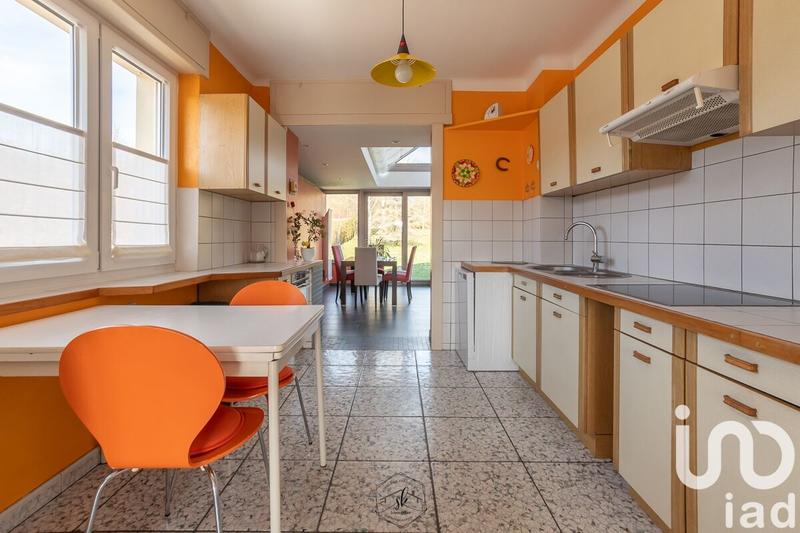 Maison - 164 m² - 8 pièces