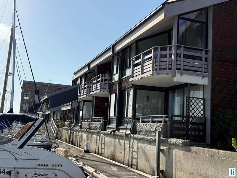 Appartement - 104 m² - 4 pièces